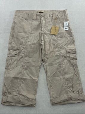 NWT Urban Life Cargo Capri Pants Women's 13/14 Cropped Relaxed Fit Cotton Biege